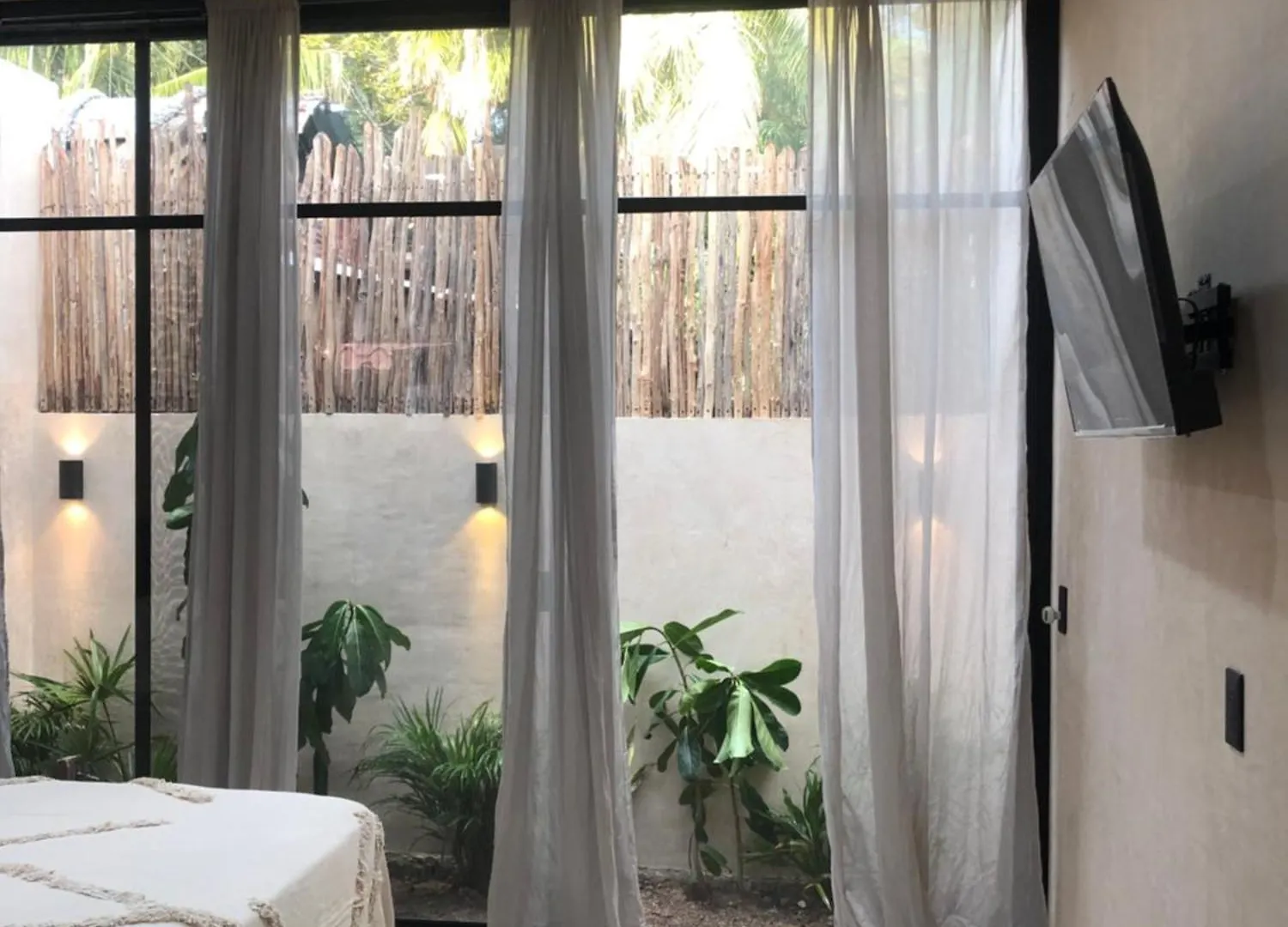 Stylish Room In Punta Allen Town Apartment